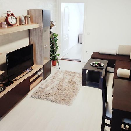 Apartmani Stari Grad Cacak Ngoại thất bức ảnh